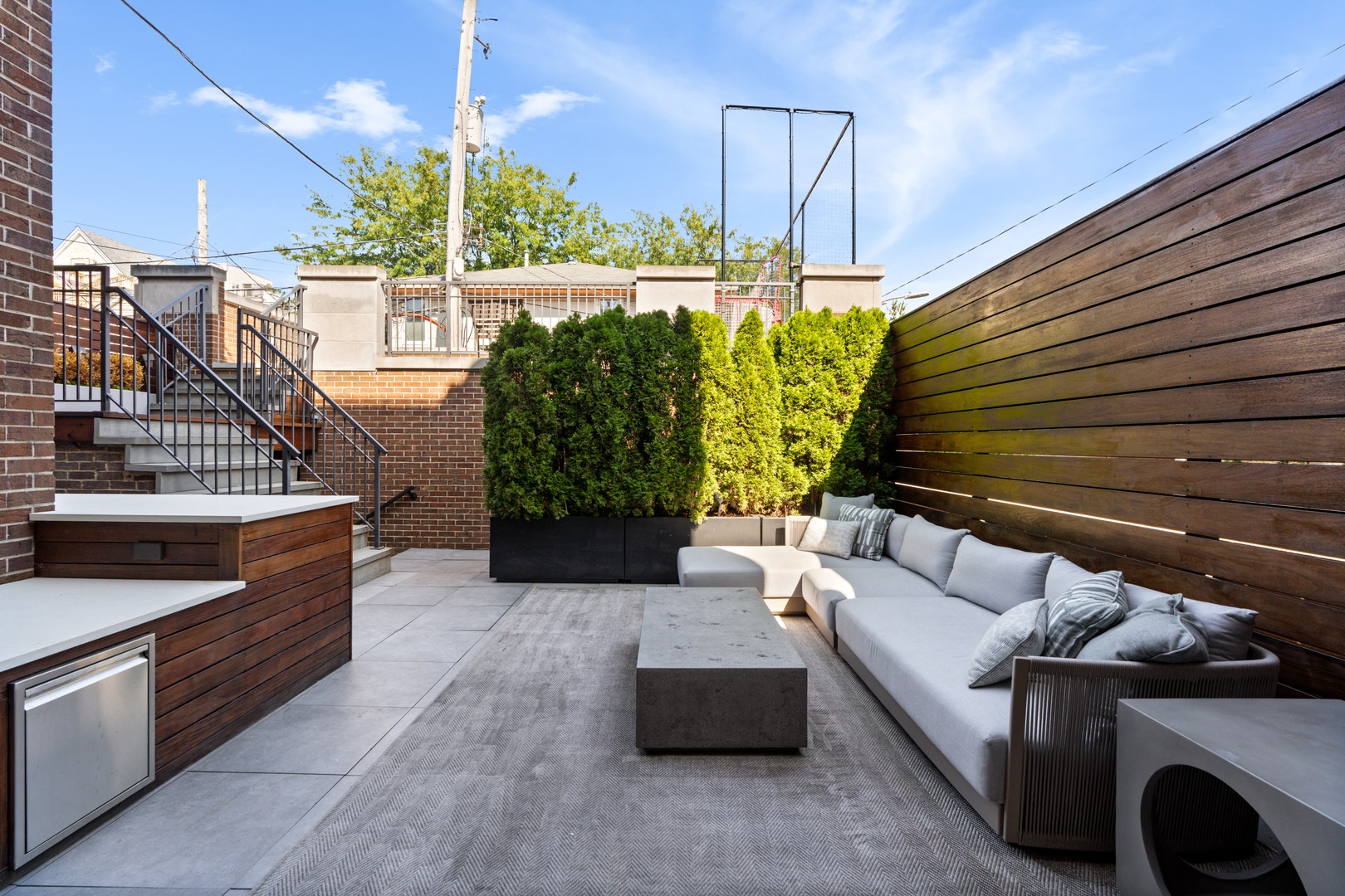 1801 N Hermitage Avenue, Chicago, IL 60622 1801 N Hermitage Avenue, Chicago, IL 60622