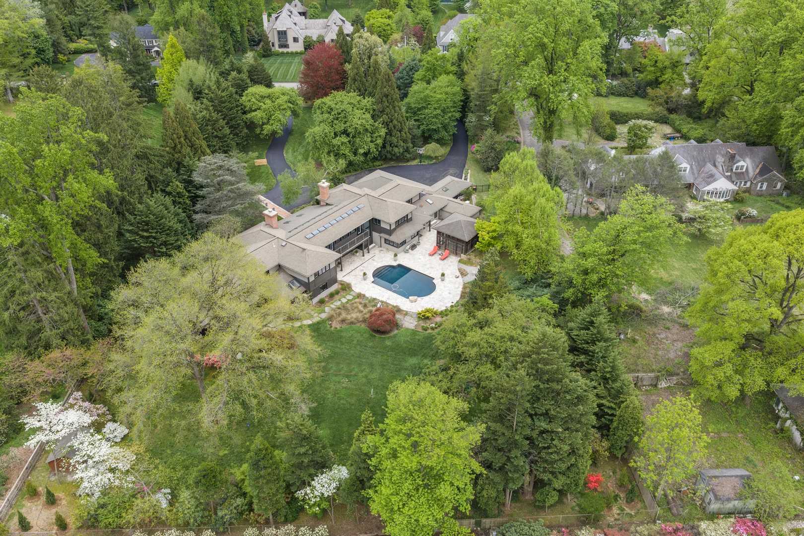 850 Lesly Road, Villanova, PA 19085 850 Lesly Road, Villanova, PA 19085