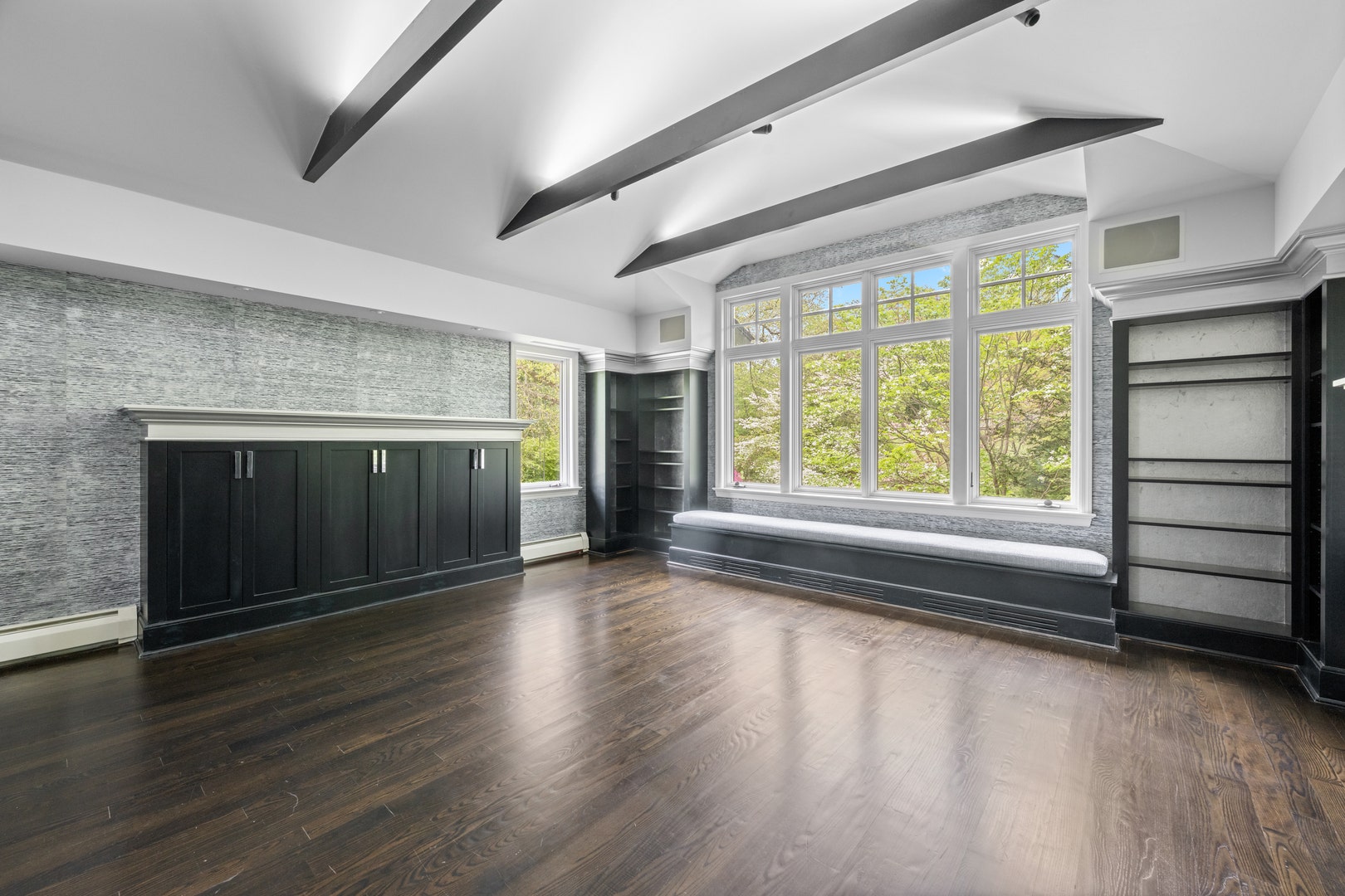 850 Lesly Road, Villanova, PA 19085 850 Lesly Road, Villanova, PA 19085