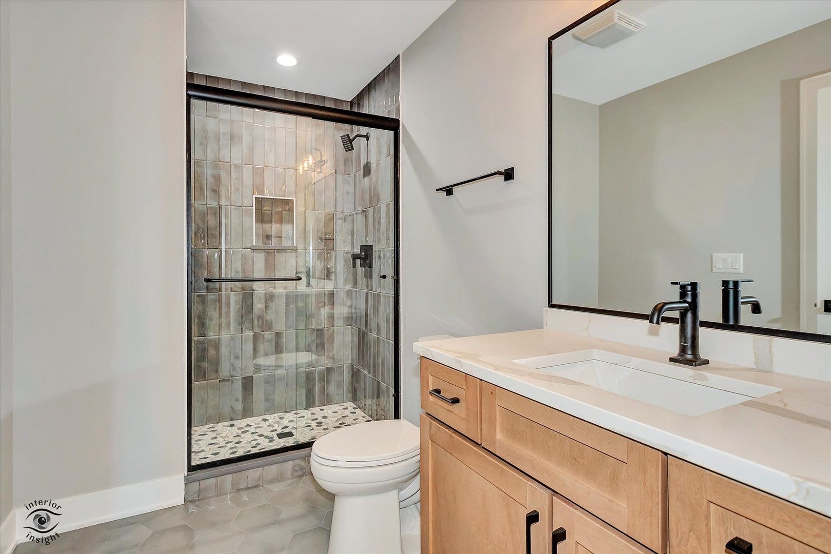 16441 Kayla Drive, Lemont, IL 60439 16441 Kayla Drive, Lemont, IL 60439