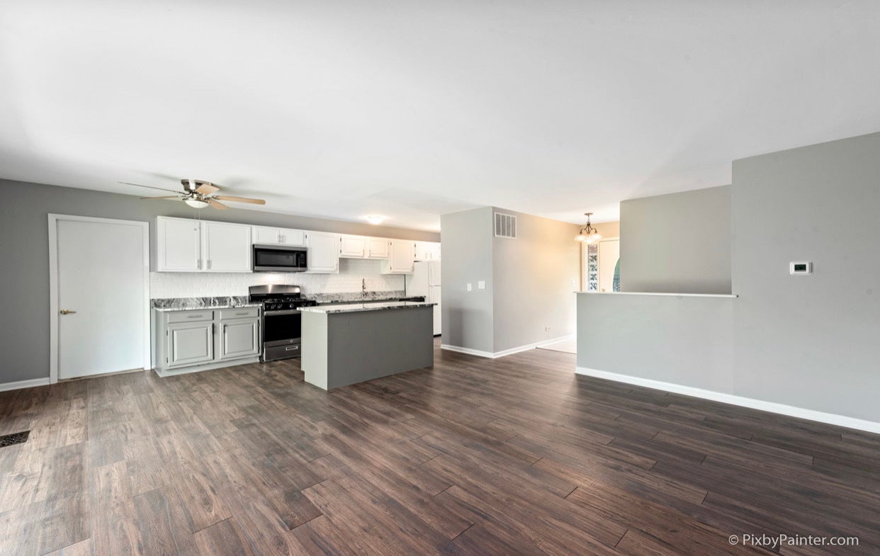 240 Bristol Way, Bolingbrook, IL 60440 240 Bristol Way, Bolingbrook, IL 60440
