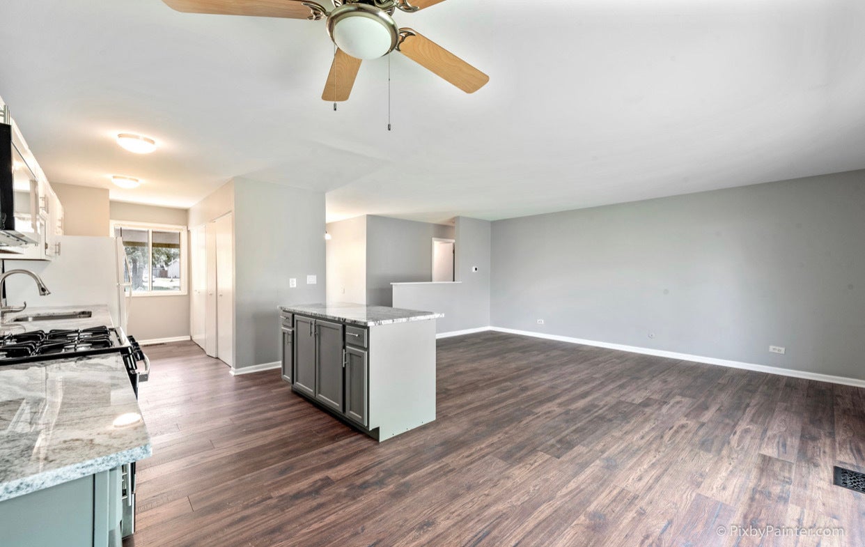 240 Bristol Way, Bolingbrook, IL 60440 240 Bristol Way, Bolingbrook, IL 60440