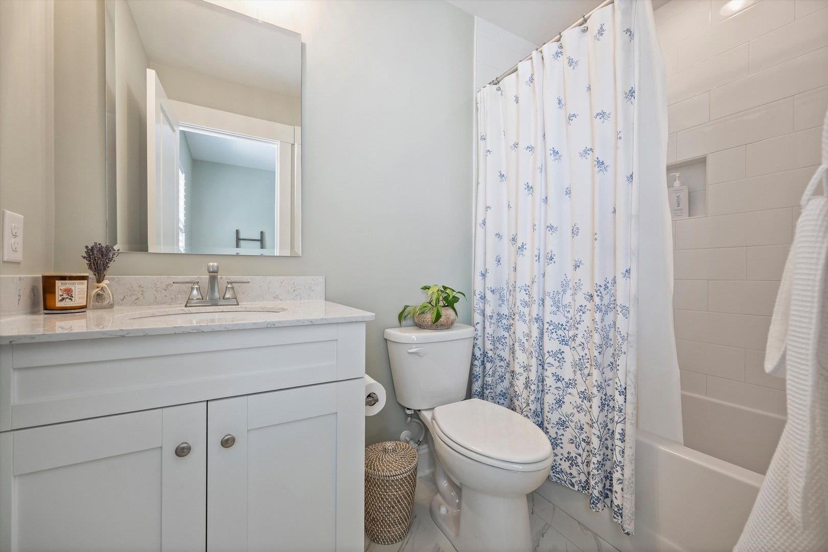 8440 Bassinger Drive, Huntersville, NC 28078 8440 Bassinger Drive, Huntersville, NC 28078