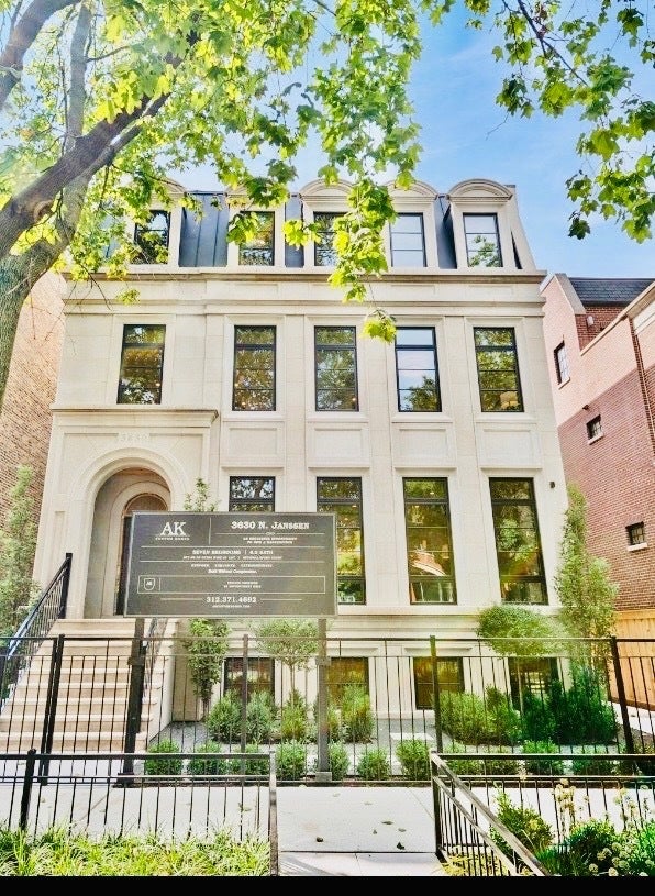 3630 N Janssen Street, Chicago, IL 60613 3630 N Janssen Street, Chicago, IL 60613