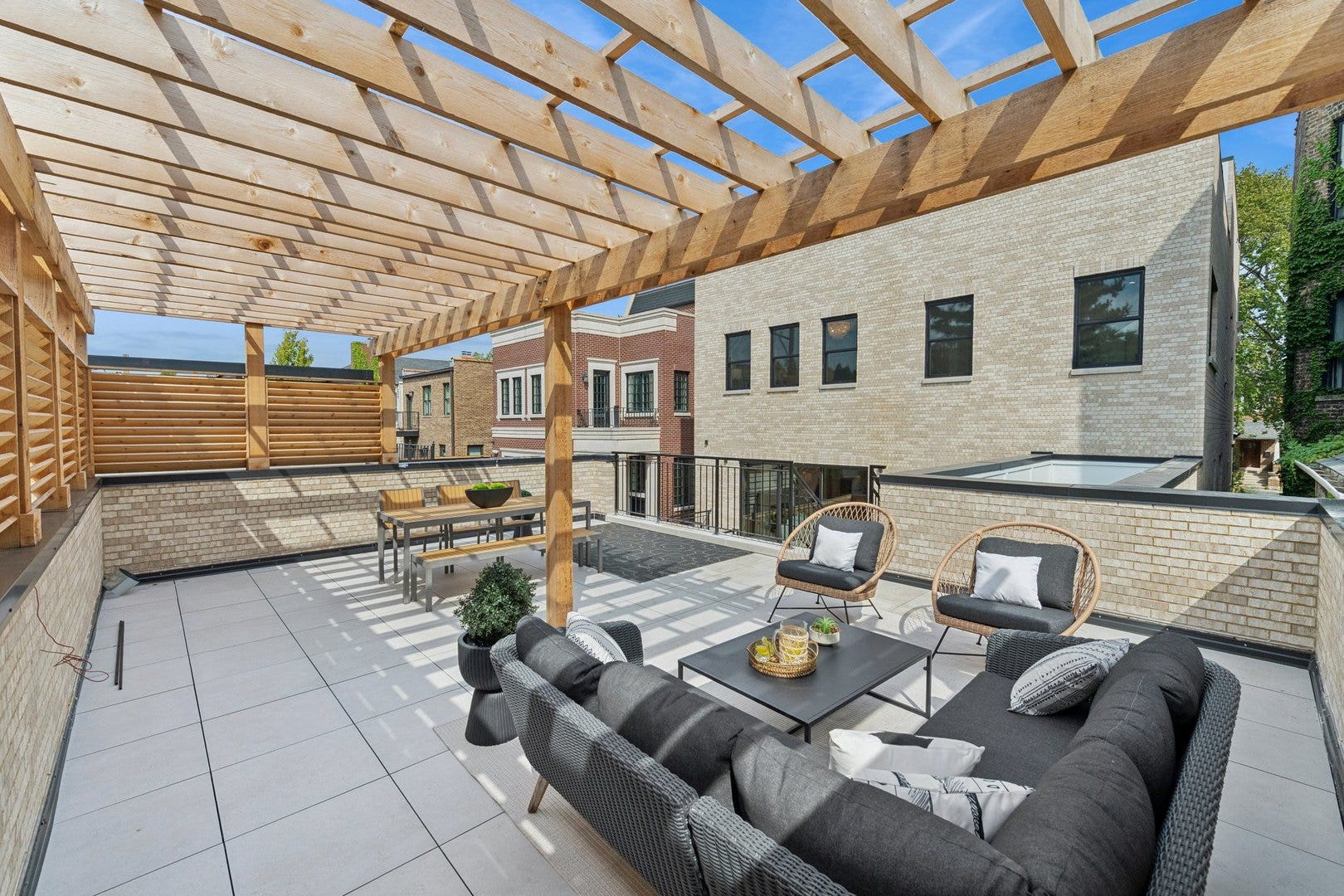 3630 N Janssen Street, Chicago, IL 60613 3630 N Janssen Street, Chicago, IL 60613