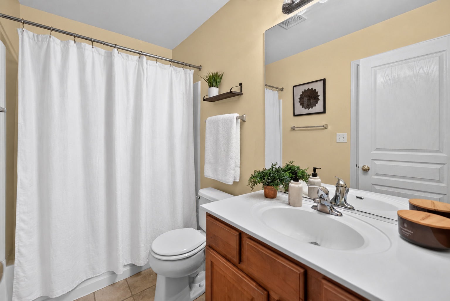 2429 Emily Lane, Elgin, IL 60124 2429 Emily Lane, Elgin, IL 60124