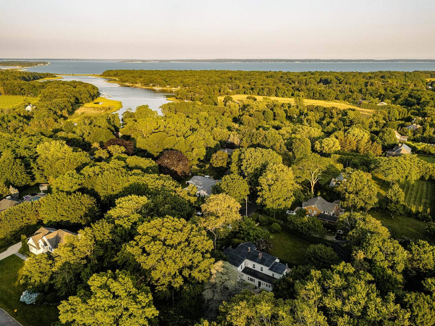 1200 Indian Neck Lane, Peconic, NY 11958 1200 Indian Neck Lane, Peconic, NY 11958