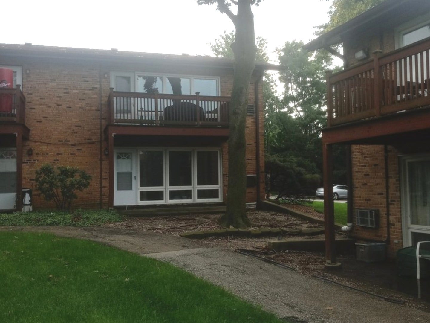 2220 Arbor Circle, #26, Downers Grove, IL 60515 2220 Arbor Circle, #26, Downers Grove, IL 60515