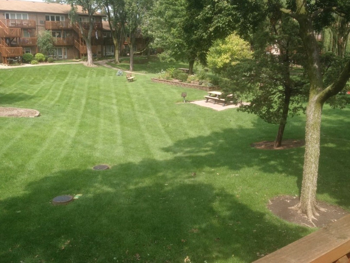 2220 Arbor Circle, #26, Downers Grove, IL 60515 2220 Arbor Circle, #26, Downers Grove, IL 60515