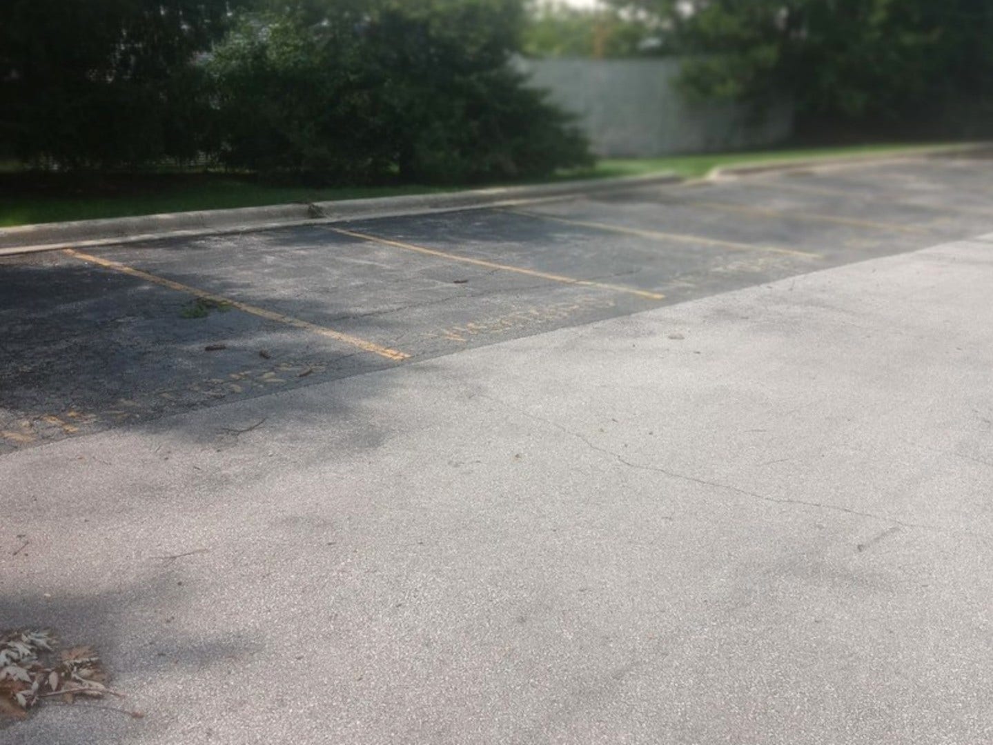 2220 Arbor Circle, #26, Downers Grove, IL 60515 Visitor parking