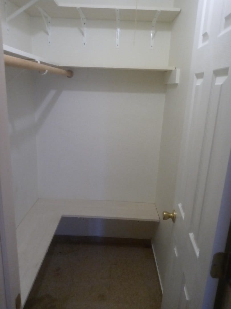 2220 Arbor Circle, #26, Downers Grove, IL 60515 2220 Arbor Circle, #26, Downers Grove, IL 60515