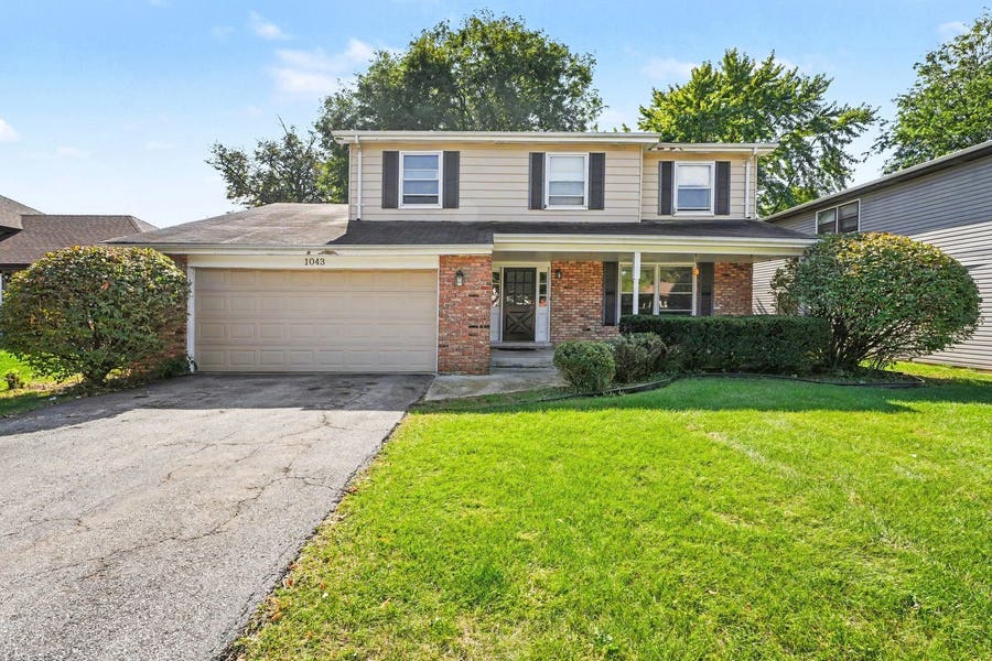 Property photo for 1043 185th Place, Homewood, IL