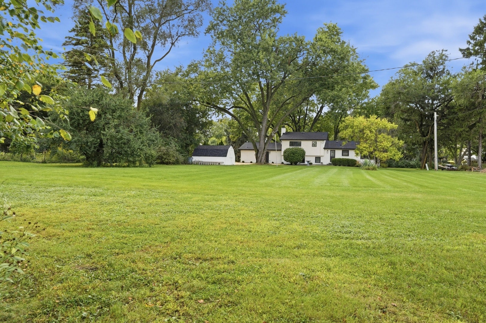 8607 W Main Street, Downers Grove, IL 60516 8607 W Main Street, Downers Grove, IL 60516