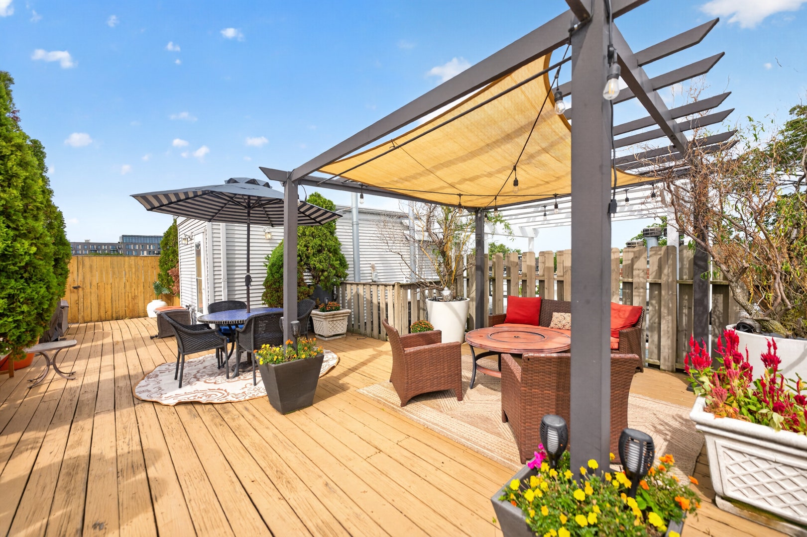 3544 N Fremont Street, #4S, Chicago, IL 60657