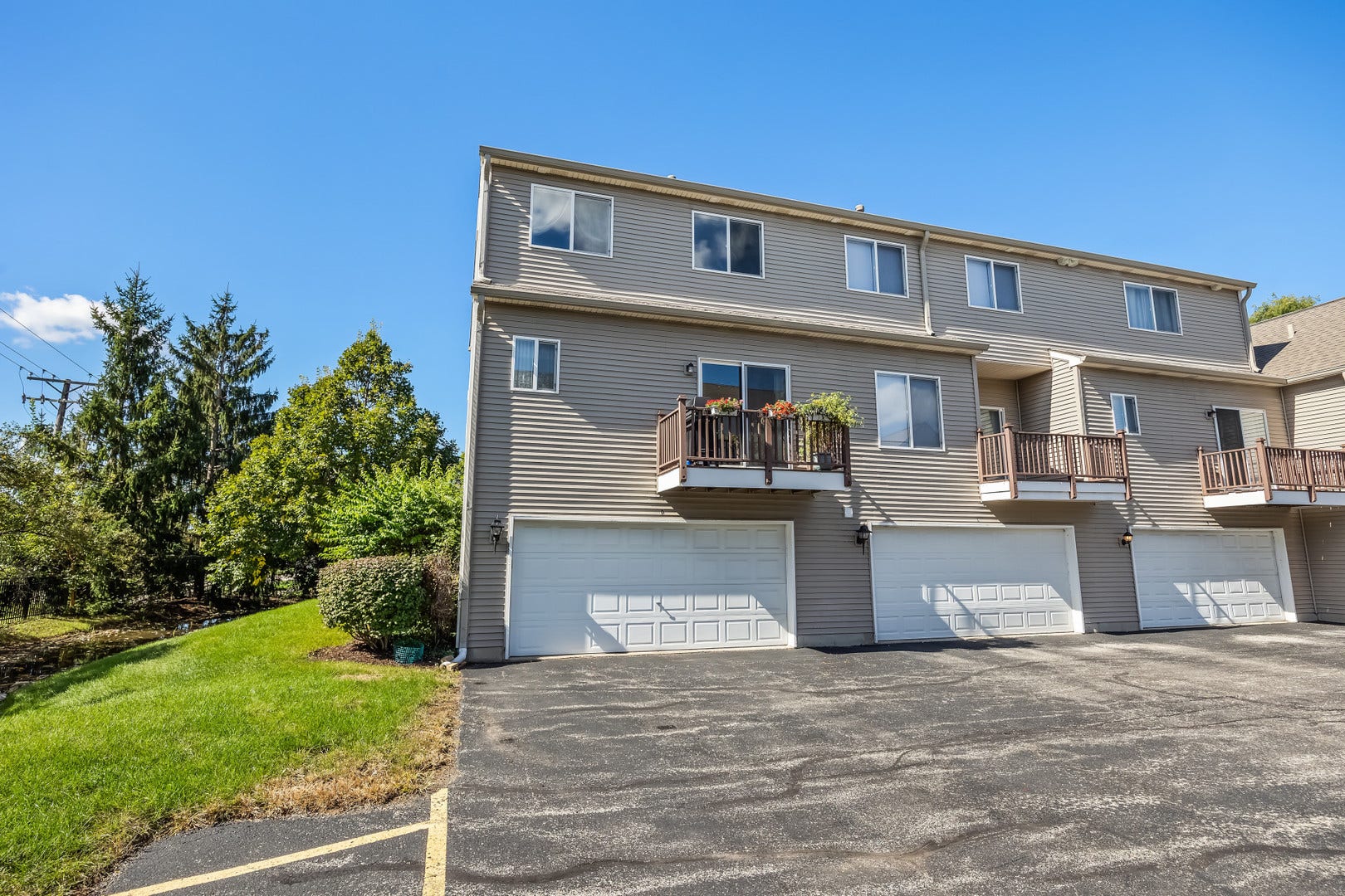 103 Enclave Circle, #D, Bolingbrook, IL 60440 103 Enclave Circle, #D, Bolingbrook, IL 60440