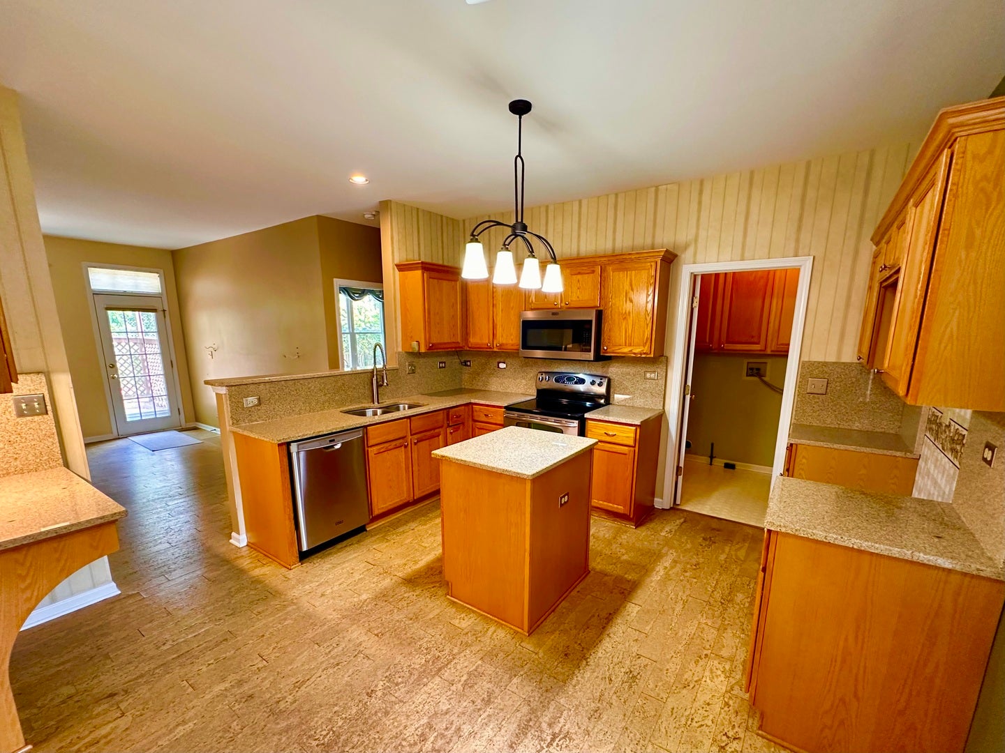 1896 School House Lane, Aurora, IL 60506 1896 School House Lane, Aurora, IL 60506