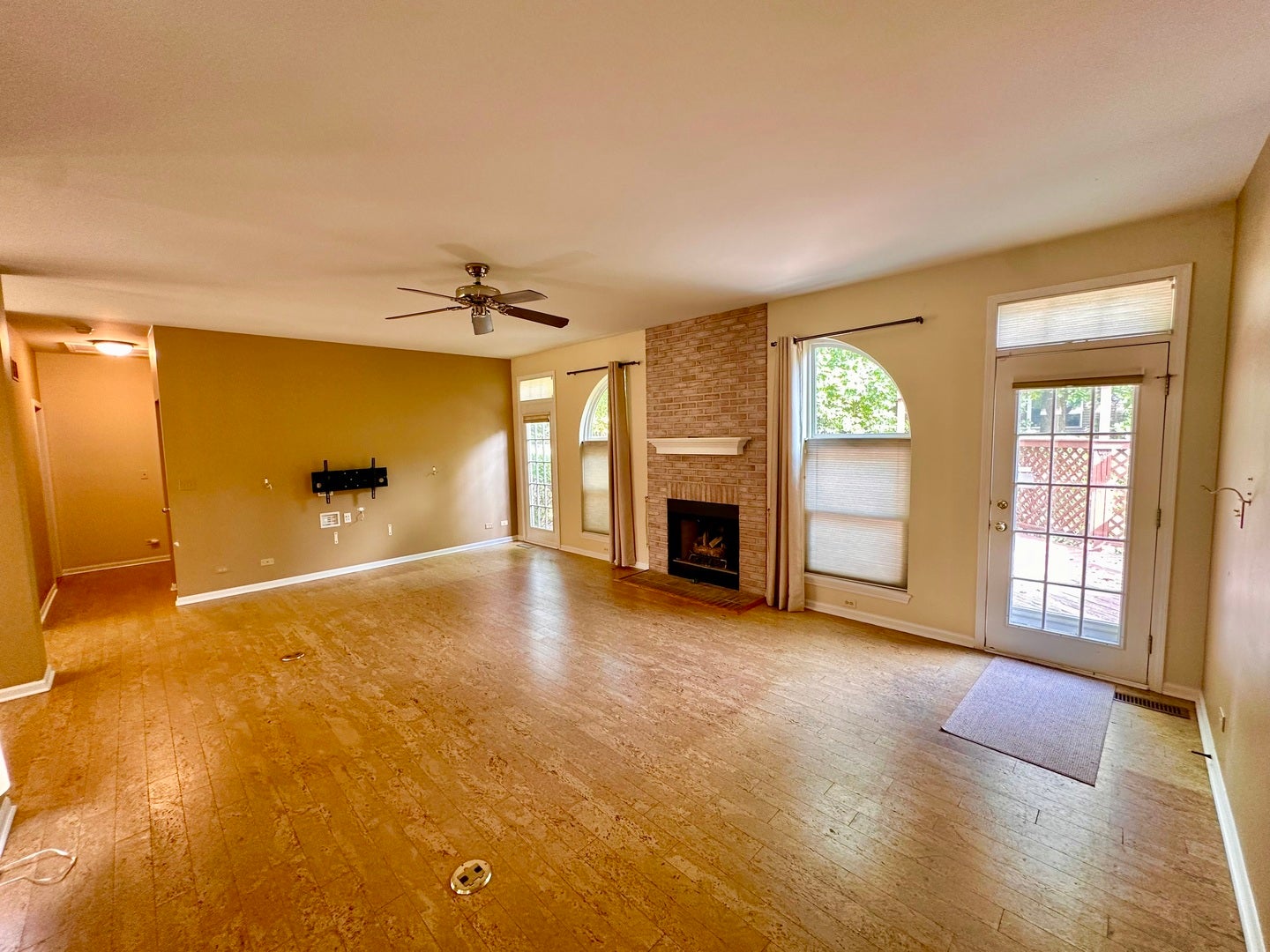 1896 School House Lane, Aurora, IL 60506 1896 School House Lane, Aurora, IL 60506