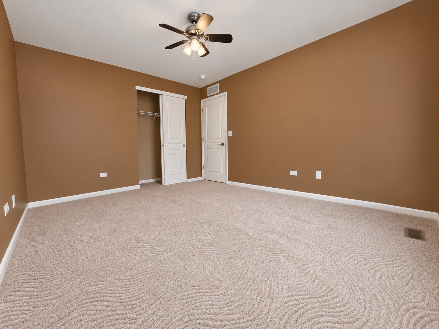 4 Snead Court, Bolingbrook, IL 60490 4 Snead Court, Bolingbrook, IL 60490