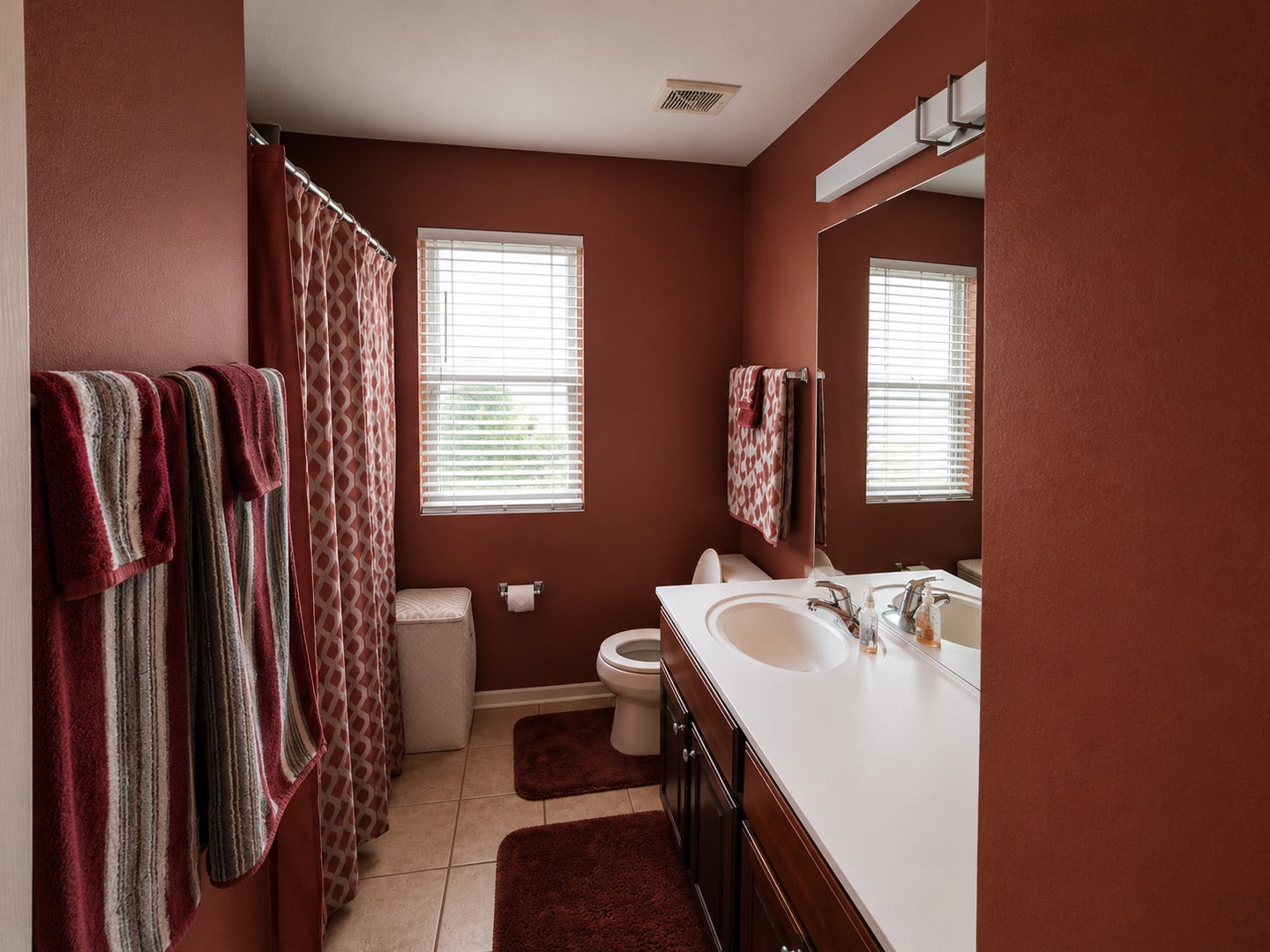 4 Snead Court, Bolingbrook, IL 60490 4 Snead Court, Bolingbrook, IL 60490