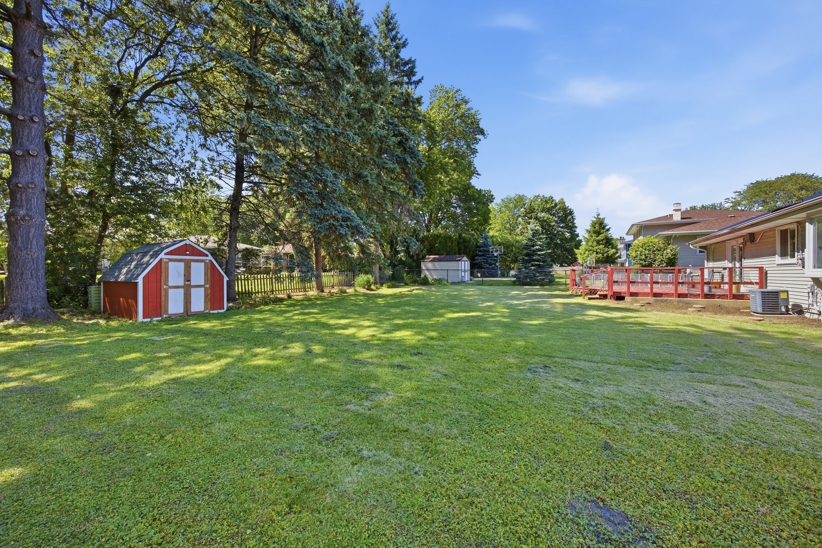 904 Chippewa Drive, Elgin, IL 60120 904 Chippewa Drive, Elgin, IL 60120
