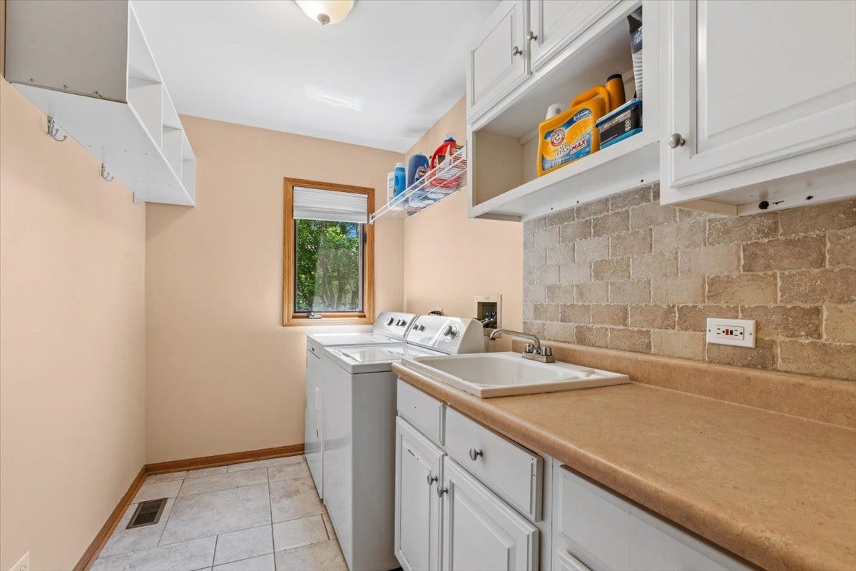 14460 S Saddle Brook Lane, Homer Glen, IL 60491