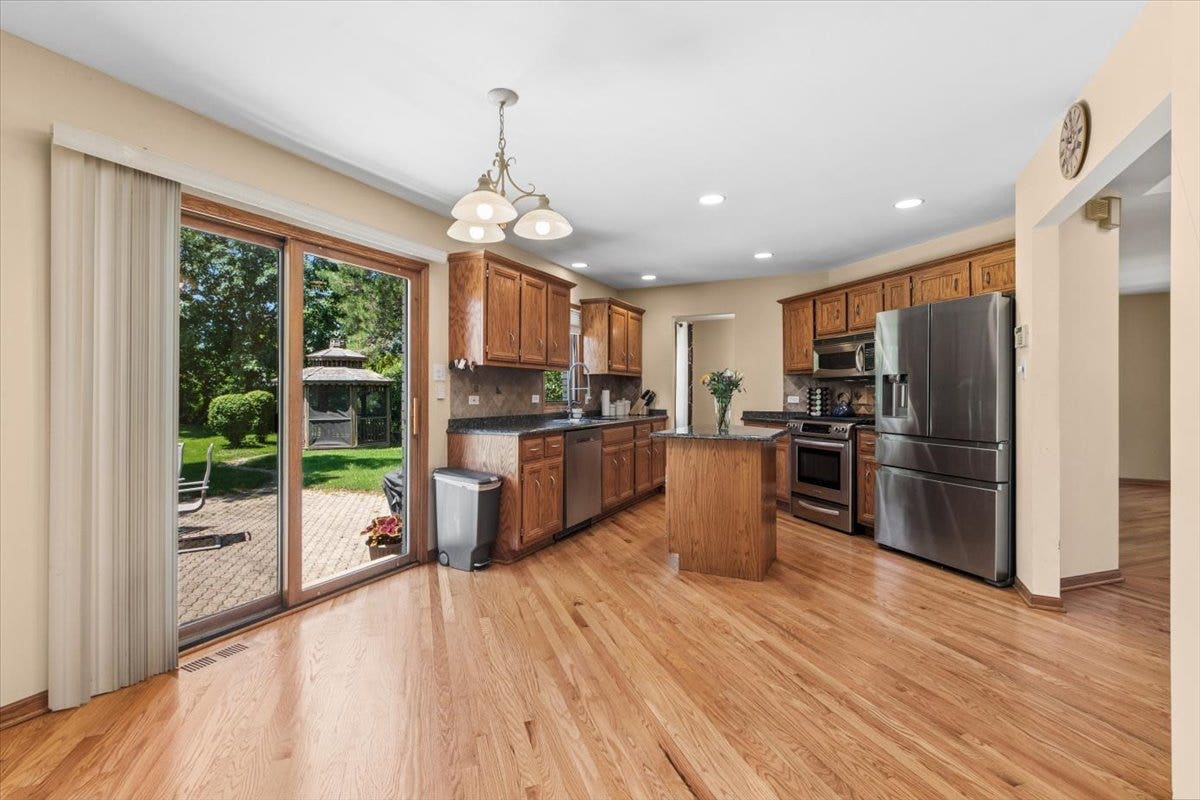 14460 S Saddle Brook Lane, Homer Glen, IL 60491