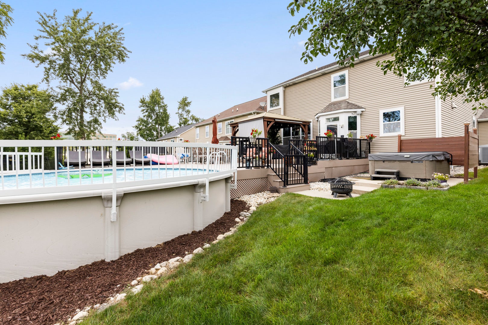 4508 Drendel Road, Downers Grove, IL 60515 4508 Drendel Road, Downers Grove, IL 60515