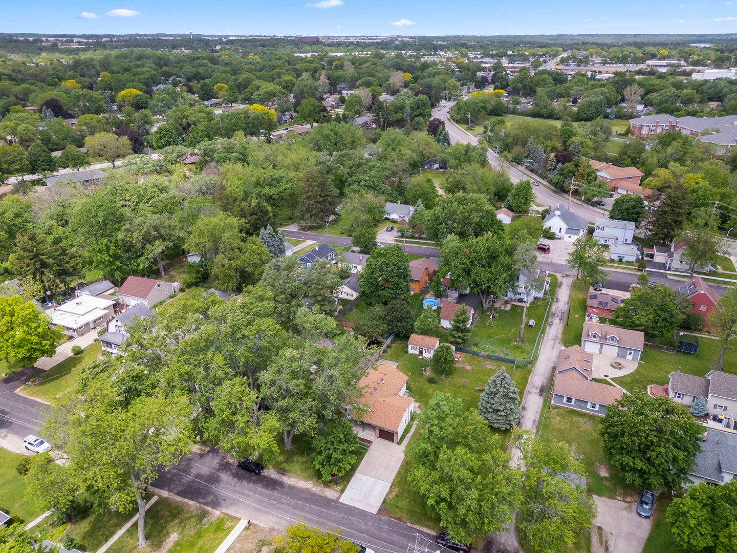 1406 Kaskaskia Avenue, Elgin, IL 60123 1406 Kaskaskia Avenue, Elgin, IL 60123