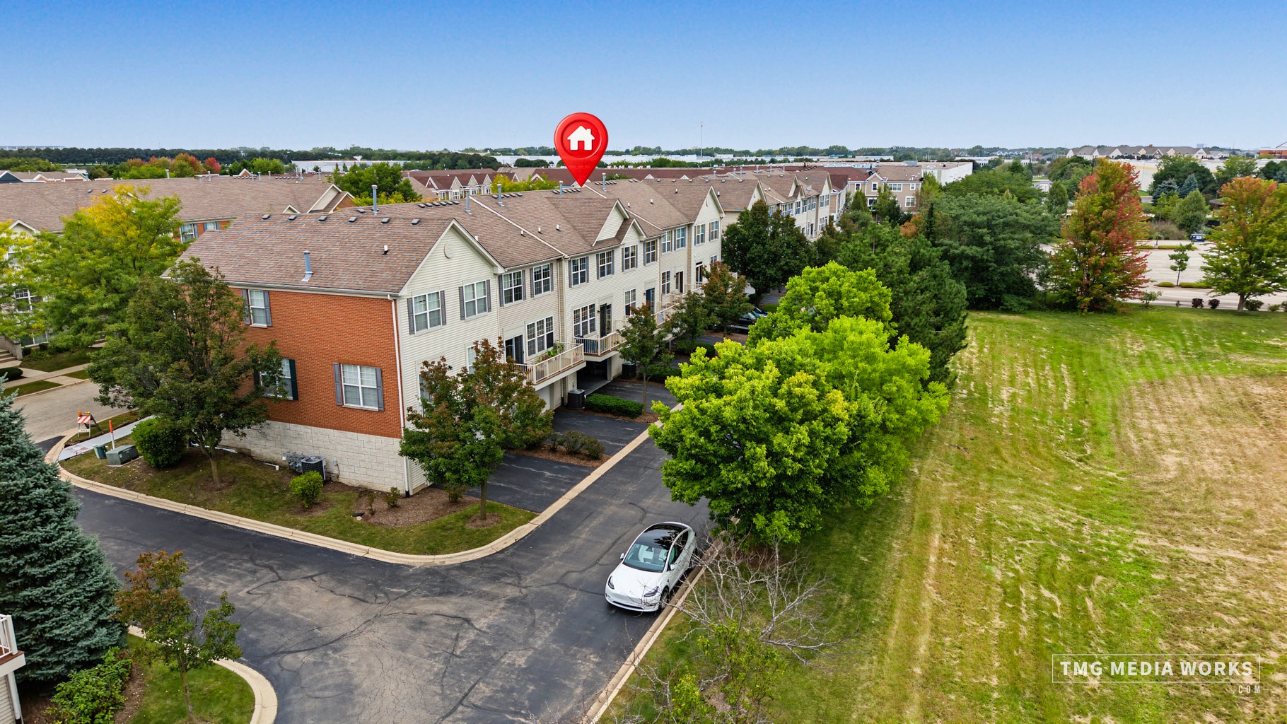 815 Lewisburg Lane, Aurora, IL 60504 815 Lewisburg Lane, Aurora, IL 60504