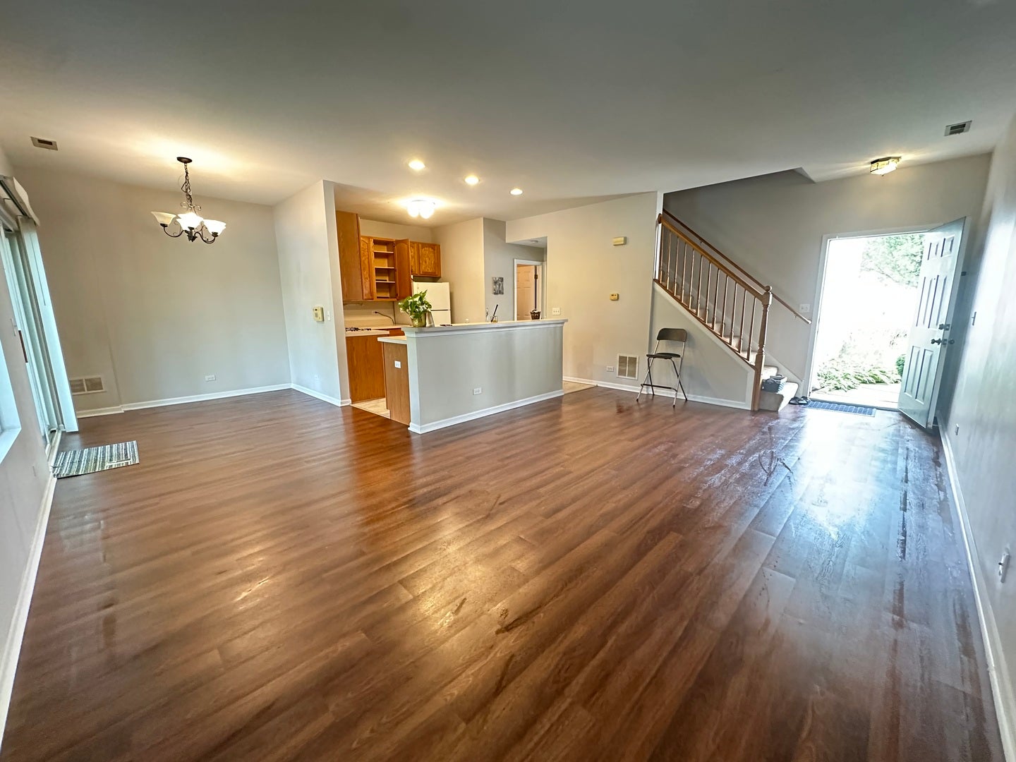 624 Blackstone Court, #624, Aurora, IL 60504 624 Blackstone Court, #624, Aurora, IL 60504