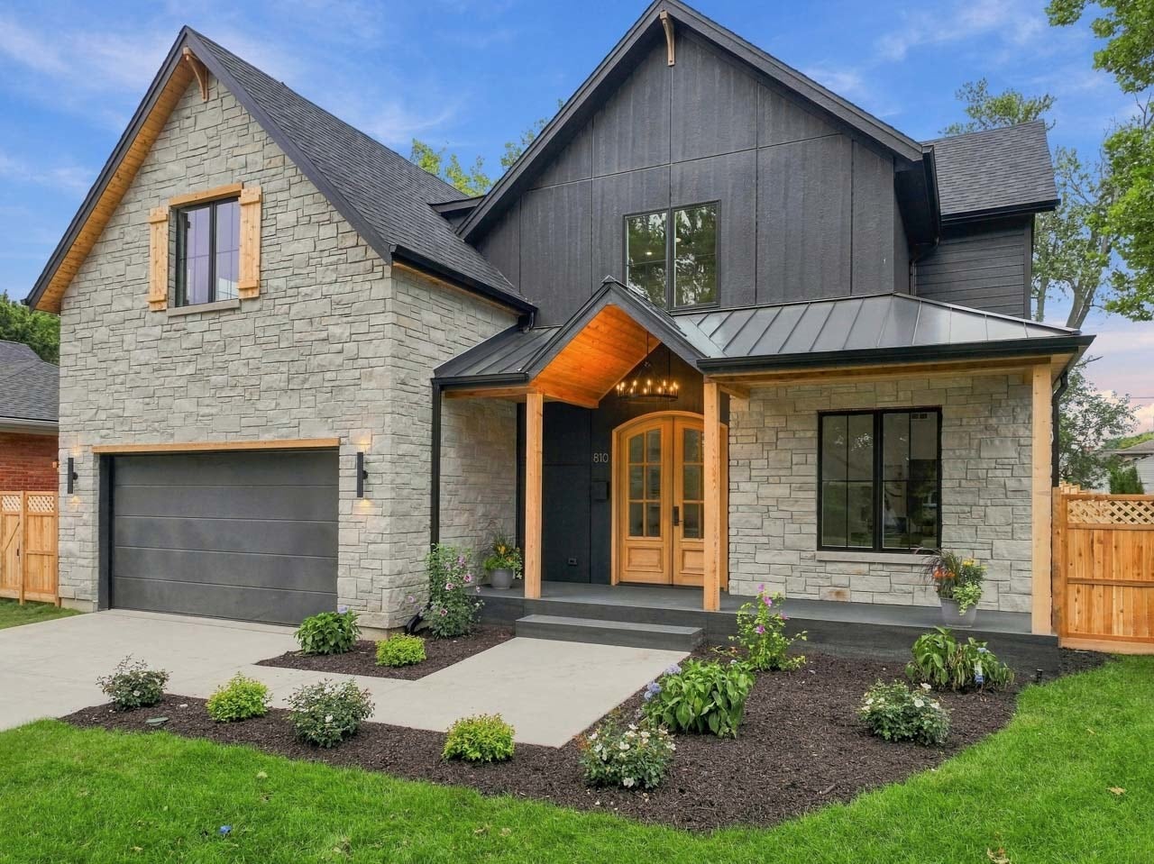 810 Clover Court, Glenview, IL 60025 810 Clover Court, Glenview, IL 60025