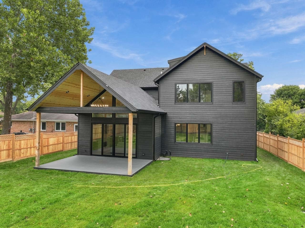 810 Clover Court, Glenview, IL 60025 810 Clover Court, Glenview, IL 60025