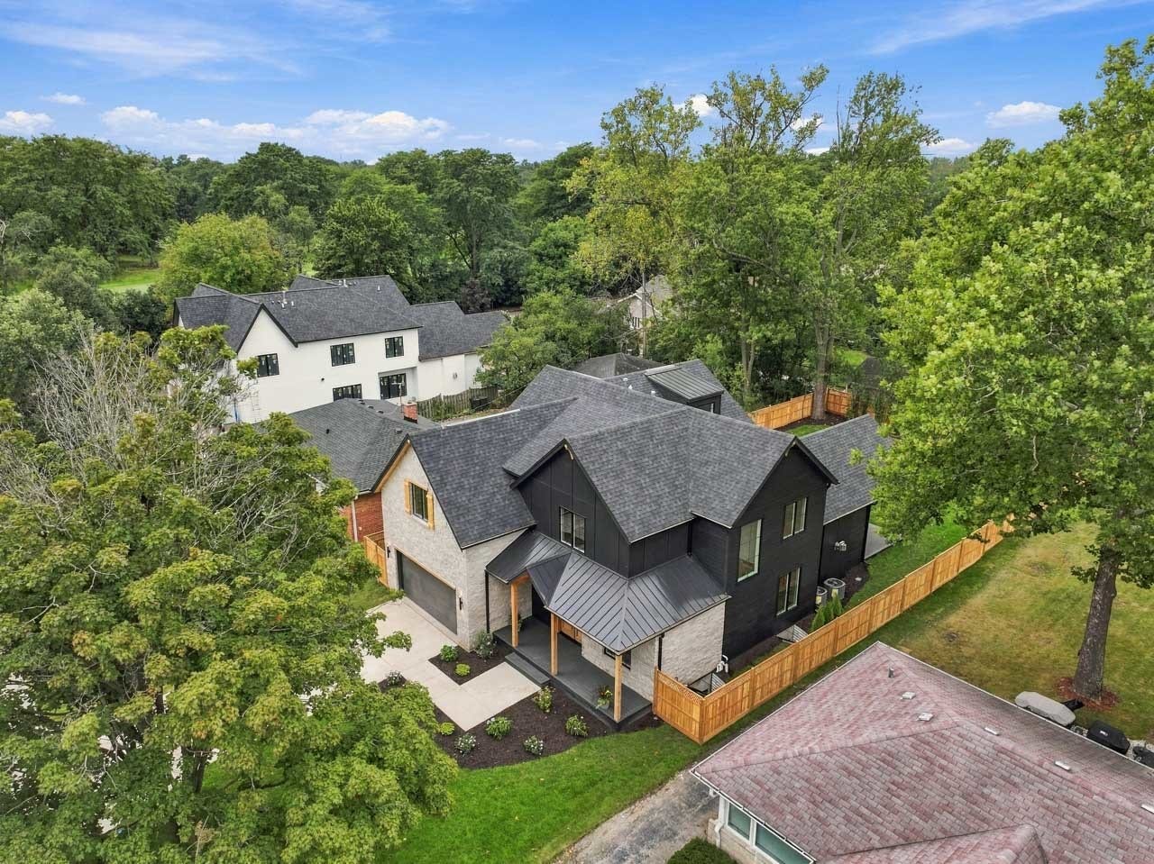 810 Clover Court, Glenview, IL 60025 810 Clover Court, Glenview, IL 60025