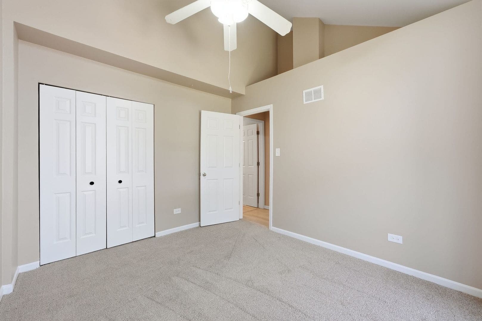4314 River Glen Drive, Joliet, IL 60431 4314 River Glen Drive, Joliet, IL 60431