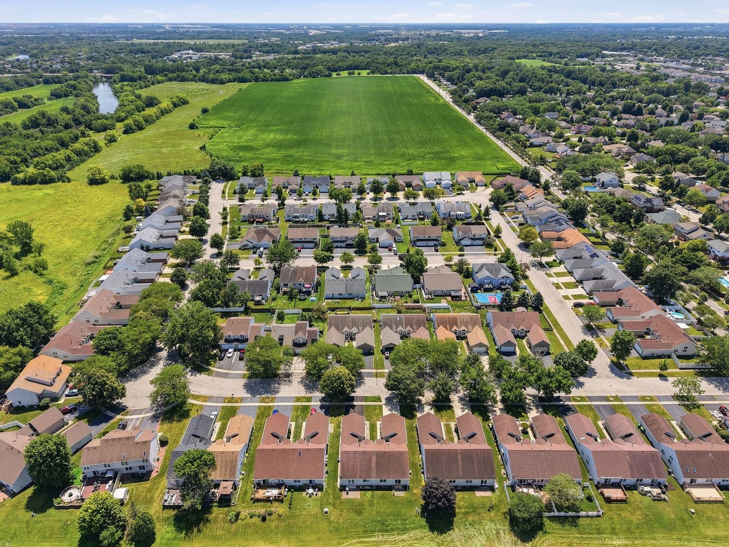 4314 River Glen Drive, Joliet, IL 60431 4314 River Glen Drive, Joliet, IL 60431