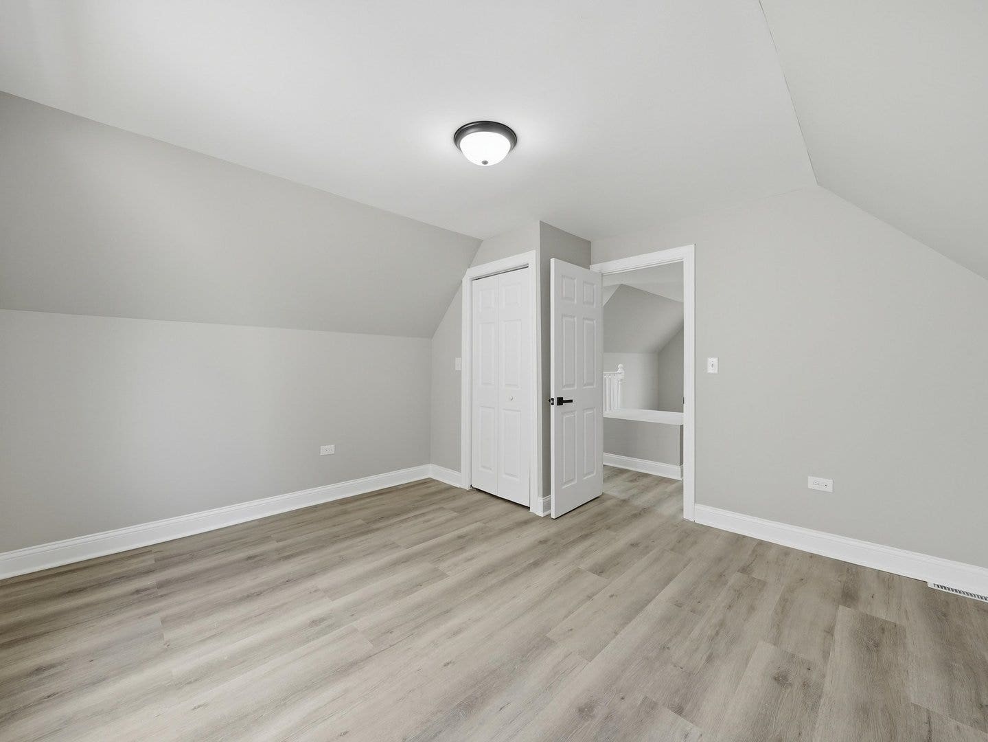 11025 S Avenue O, Chicago, IL 60617 11025 S Avenue O, Chicago, IL 60617