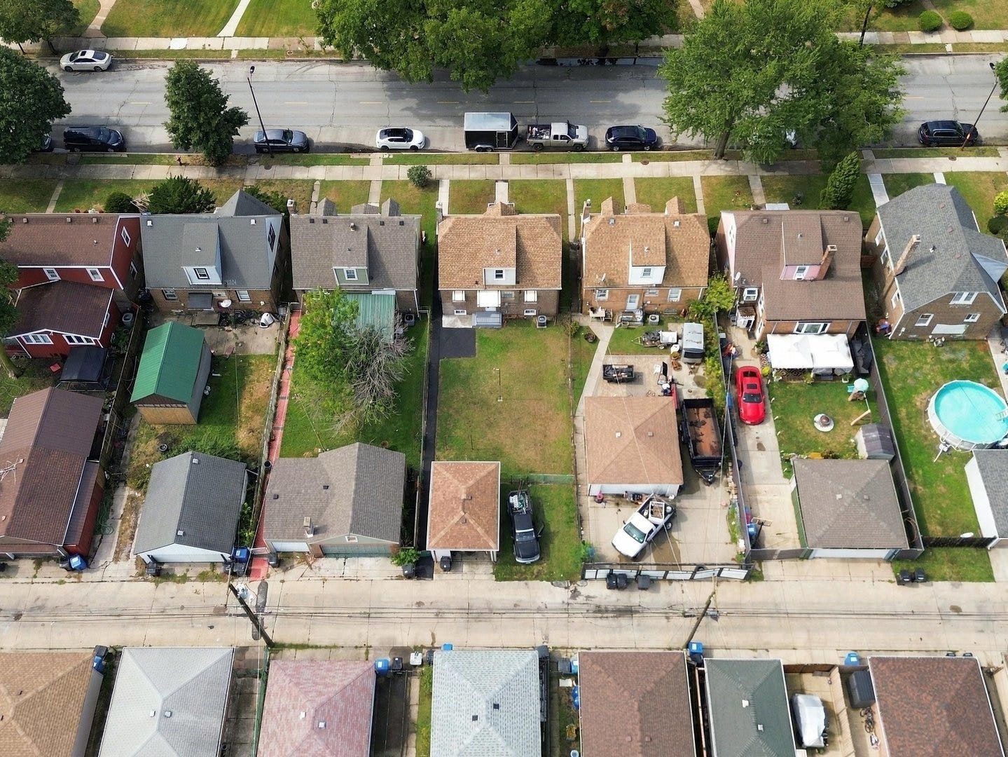 11025 S Avenue O, Chicago, IL 60617 11025 S Avenue O, Chicago, IL 60617