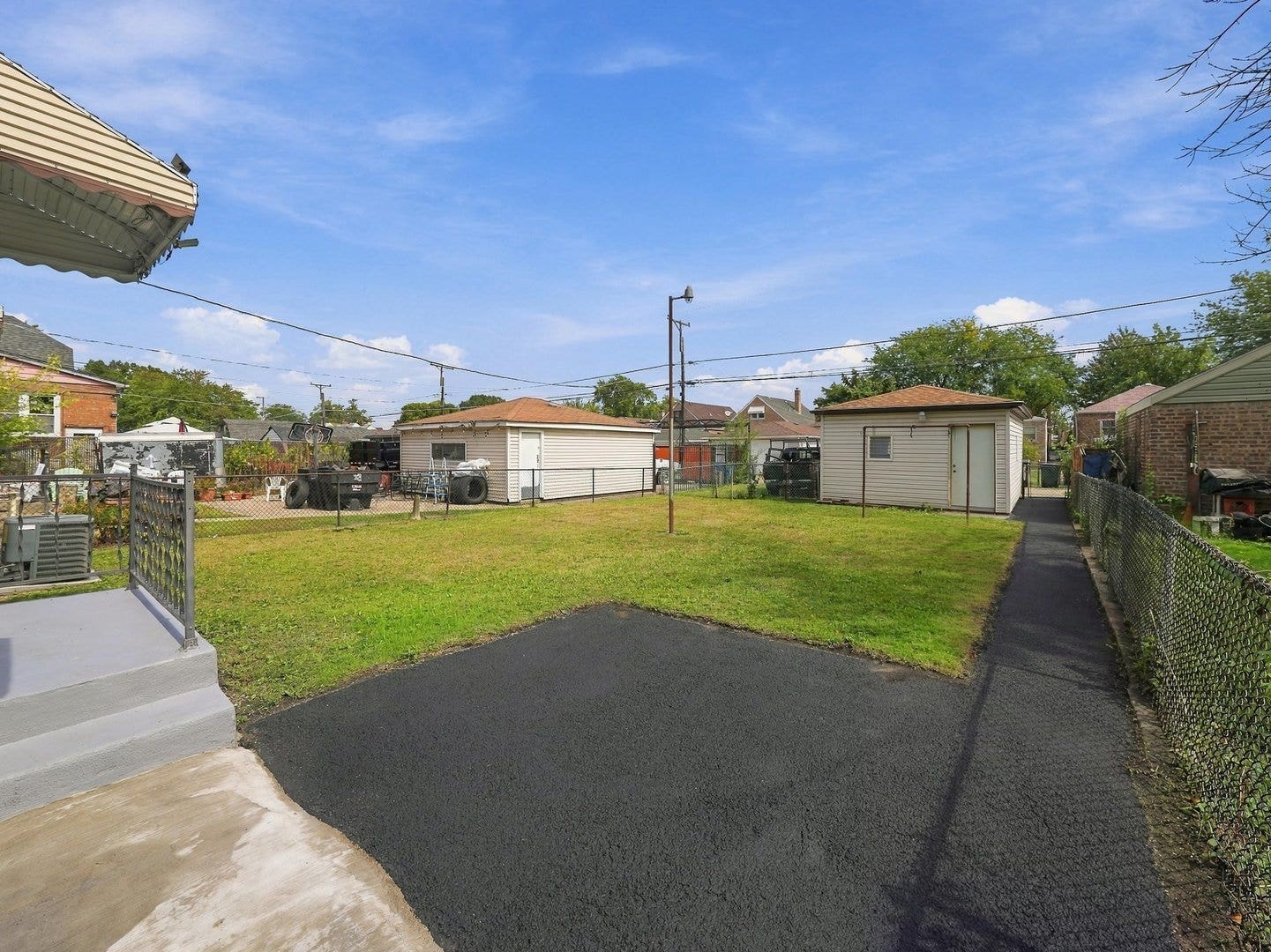 11025 S Avenue O, Chicago, IL 60617 11025 S Avenue O, Chicago, IL 60617