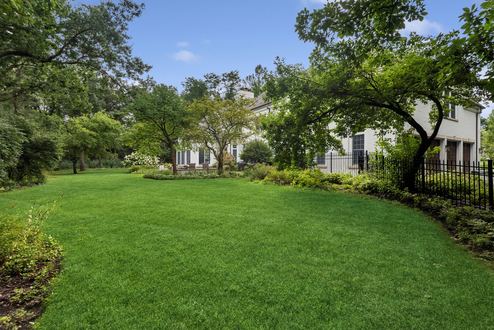 1671 Alexis Court, Lake Forest, IL 60045