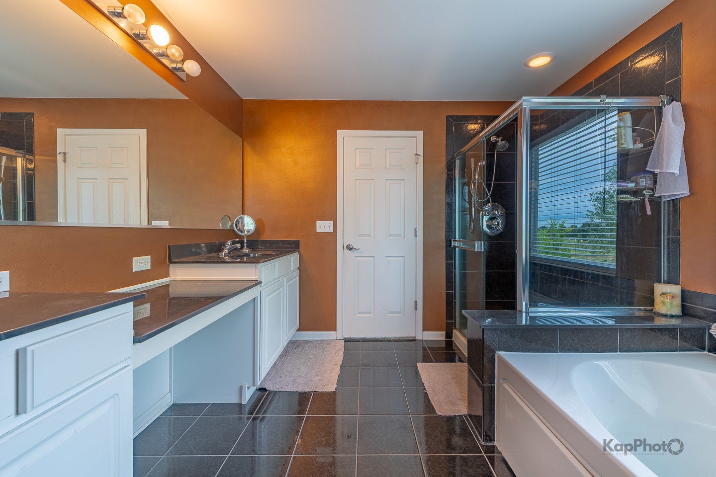 1512 Parkside Drive, Bolingbrook, IL 60490 1512 Parkside Drive, Bolingbrook, IL 60490