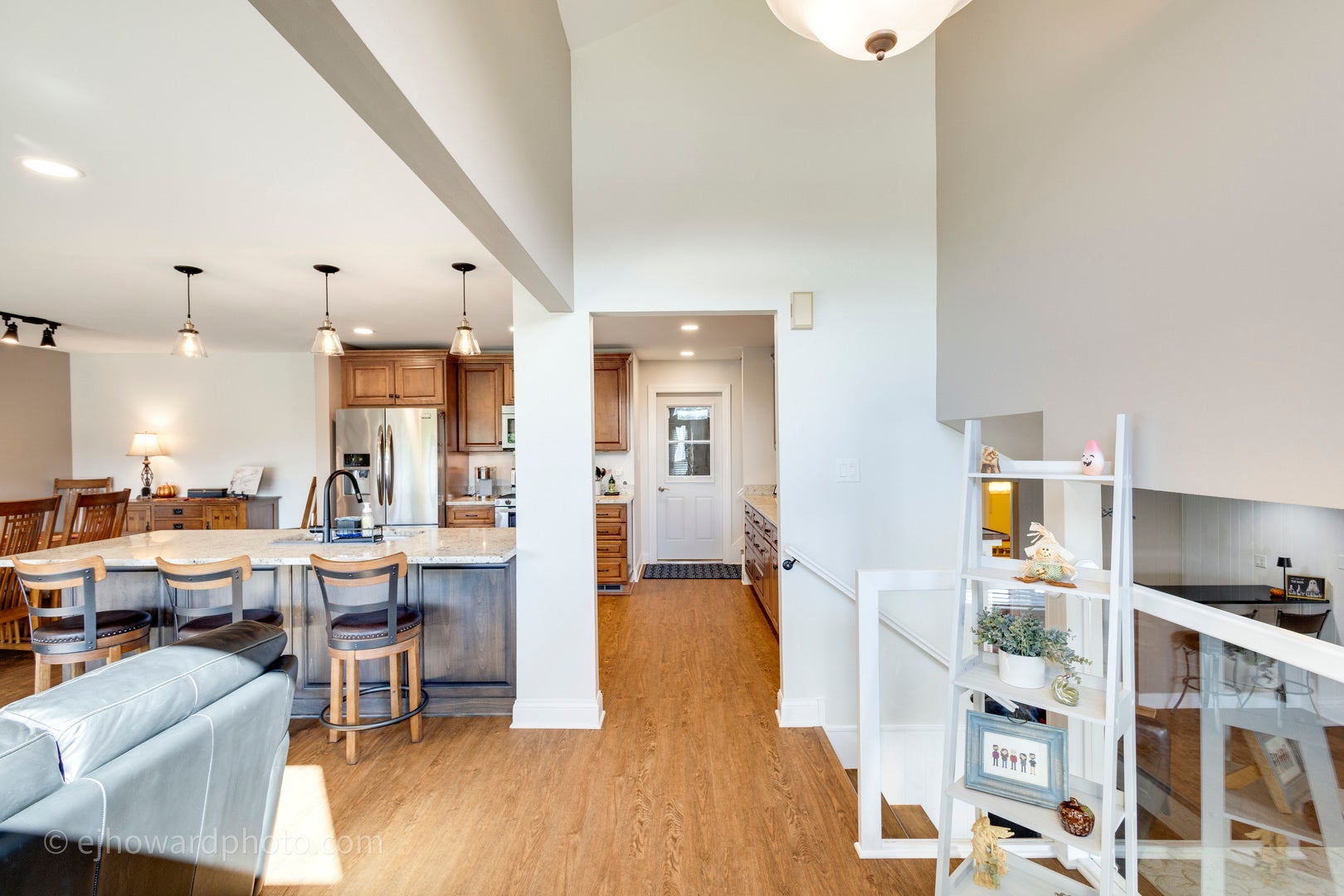 18249 Oregon Lane, Orland Park, IL 60467