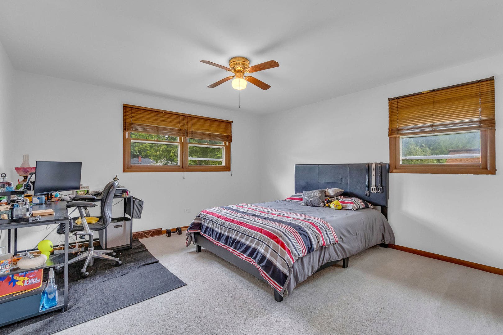 1177 Meadow Lane, Elgin, IL 60123 1177 Meadow Lane, Elgin, IL 60123