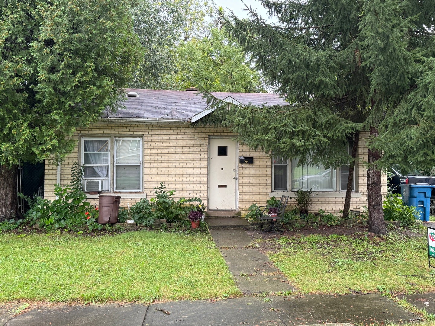 1657 Buena Vista Circle, Chicago Heights, IL 60411 1657 Buena Vista Circle, Chicago Heights, IL 60411