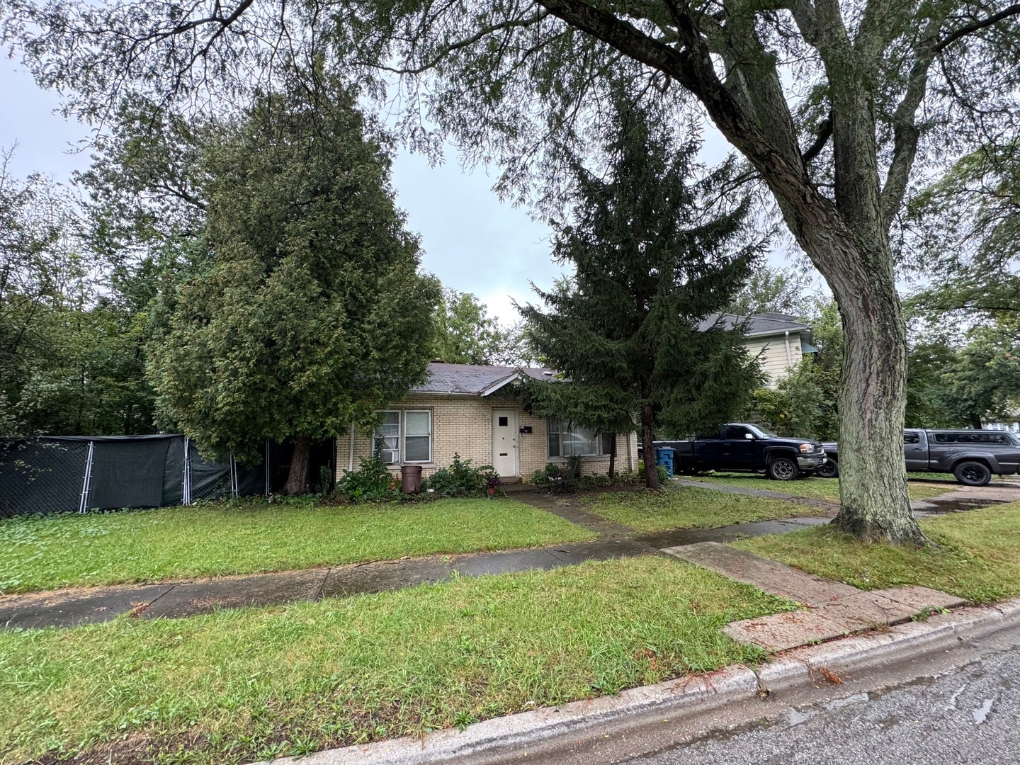 1657 Buena Vista Circle, Chicago Heights, IL 60411 1657 Buena Vista Circle, Chicago Heights, IL 60411