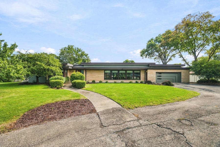 Property photo for 1100 Buell Avenue, Joliet, IL