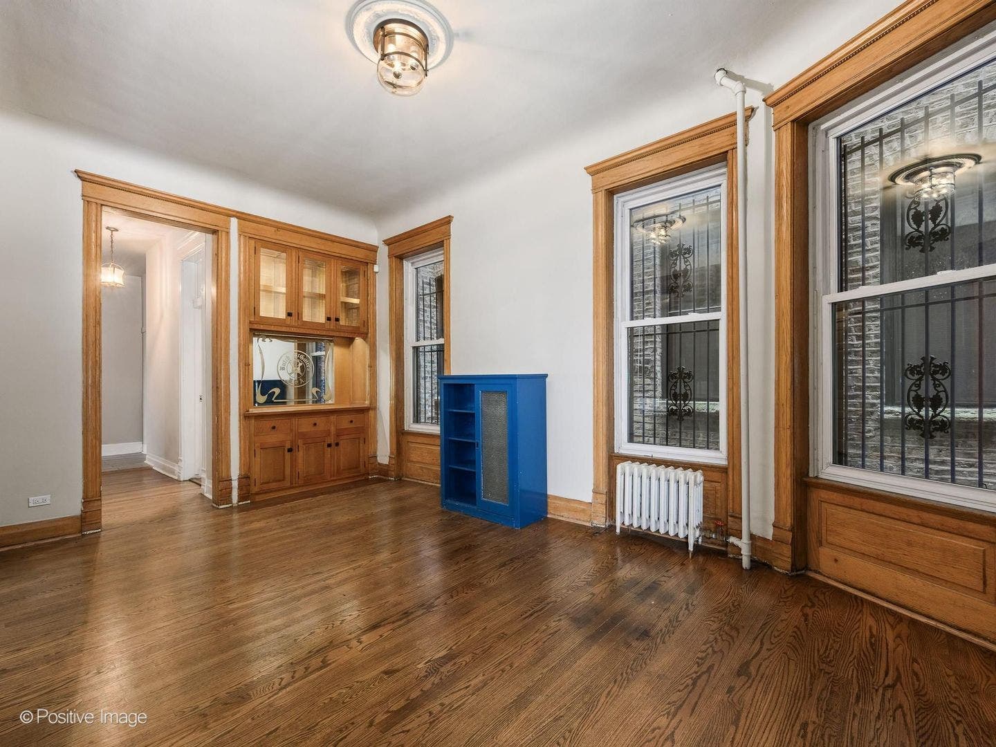 230 W Saint Paul Avenue, Chicago, IL 60614