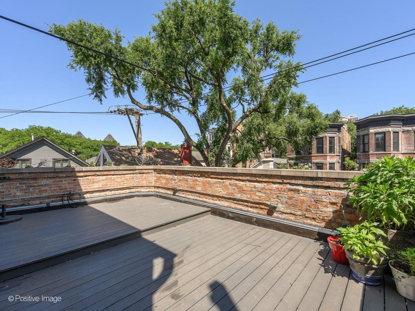 230 W Saint Paul Avenue, Chicago, IL 60614