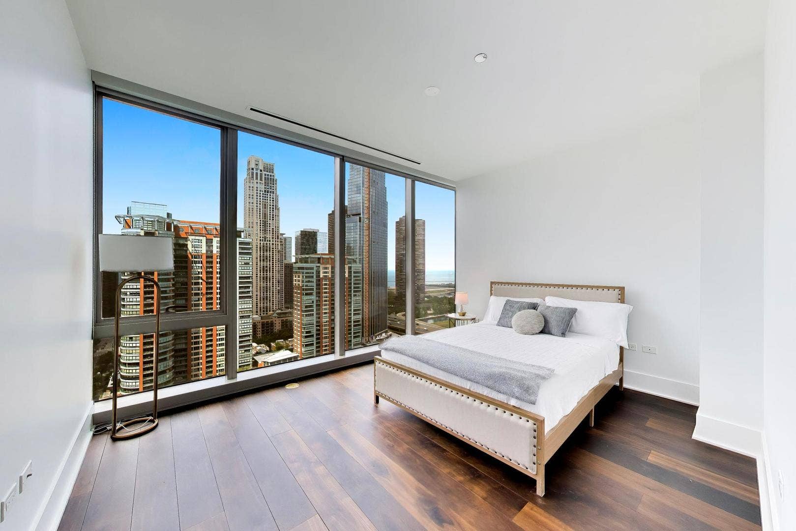 363 E Wacker Drive, #1908, Chicago, IL 60601