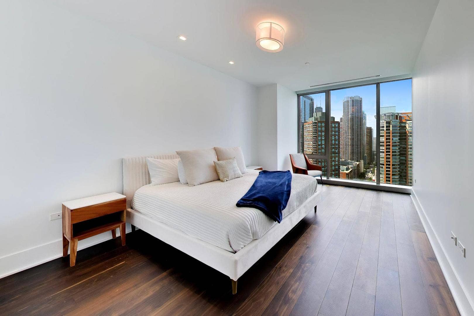 363 E Wacker Drive, #1908, Chicago, IL 60601