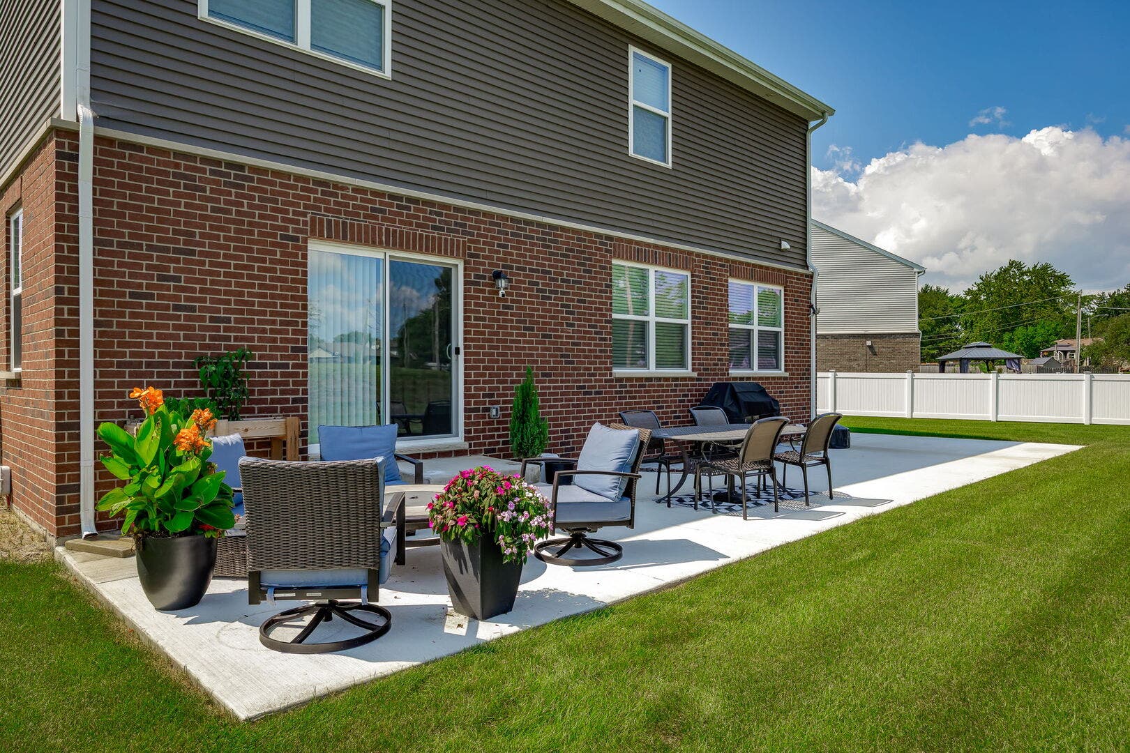 15000 W Oxford Lane, Manhattan, IL 60442 15000 W Oxford Lane, Manhattan, IL 60442